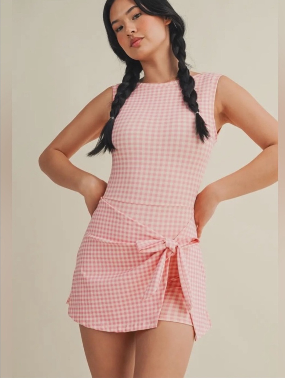 🆕💖 Pink Gingham Tie Around Romper